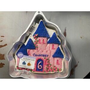 Wilton Enchanted Castle Fairytale Princess Cake Pan 2105-2031 Baking Mold 1998